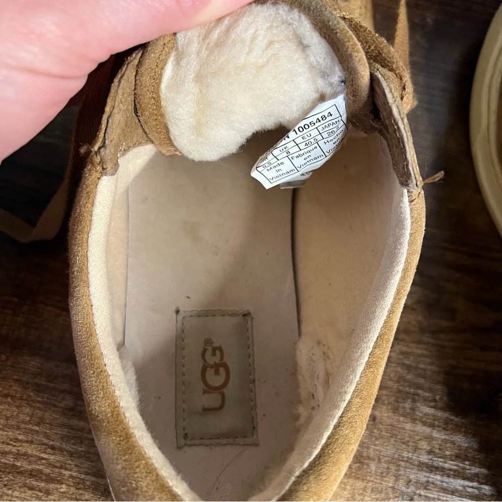 Ugg Brown Tan Suede Leather Sneakers tennis shoes lace up women's 9.5